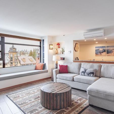 Carleton Lodge By Outpost วิสต์เลอร์ ภายนอก รูปภาพ